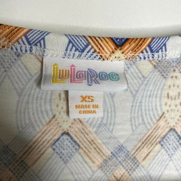 LulaRoe Women’s XS Short Sleeve HiLo Blue Orange Geometric Pattern Shirt - Picture 3 of 4